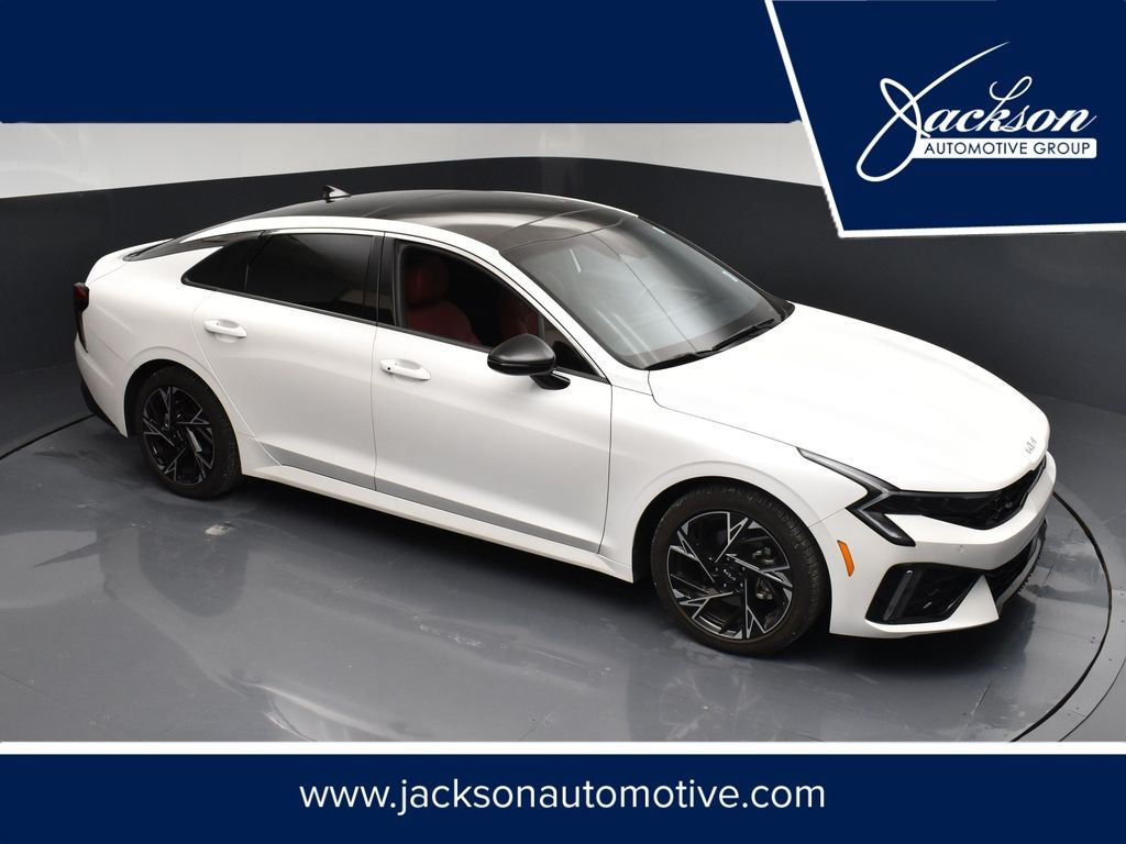 2025 Kia Optima GT-Line AWD's photo