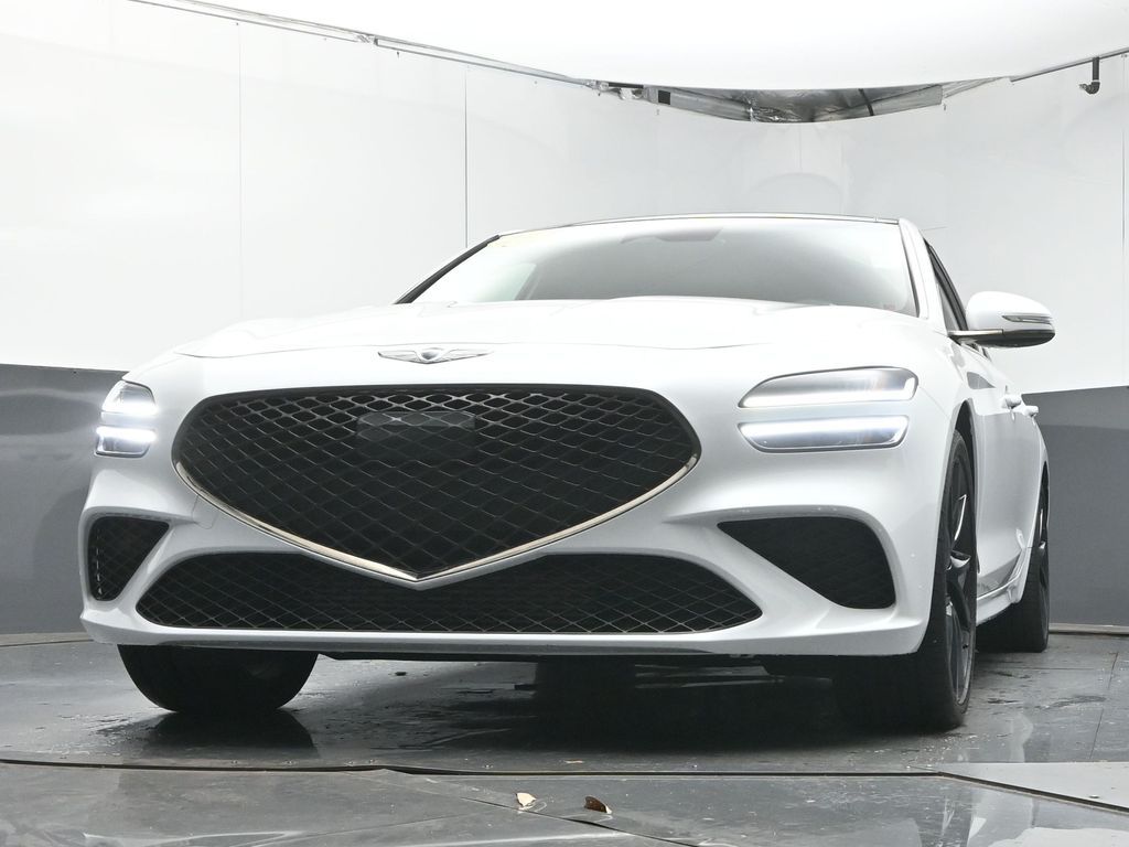 2023 GENESIS G70 Standard - Photo 32