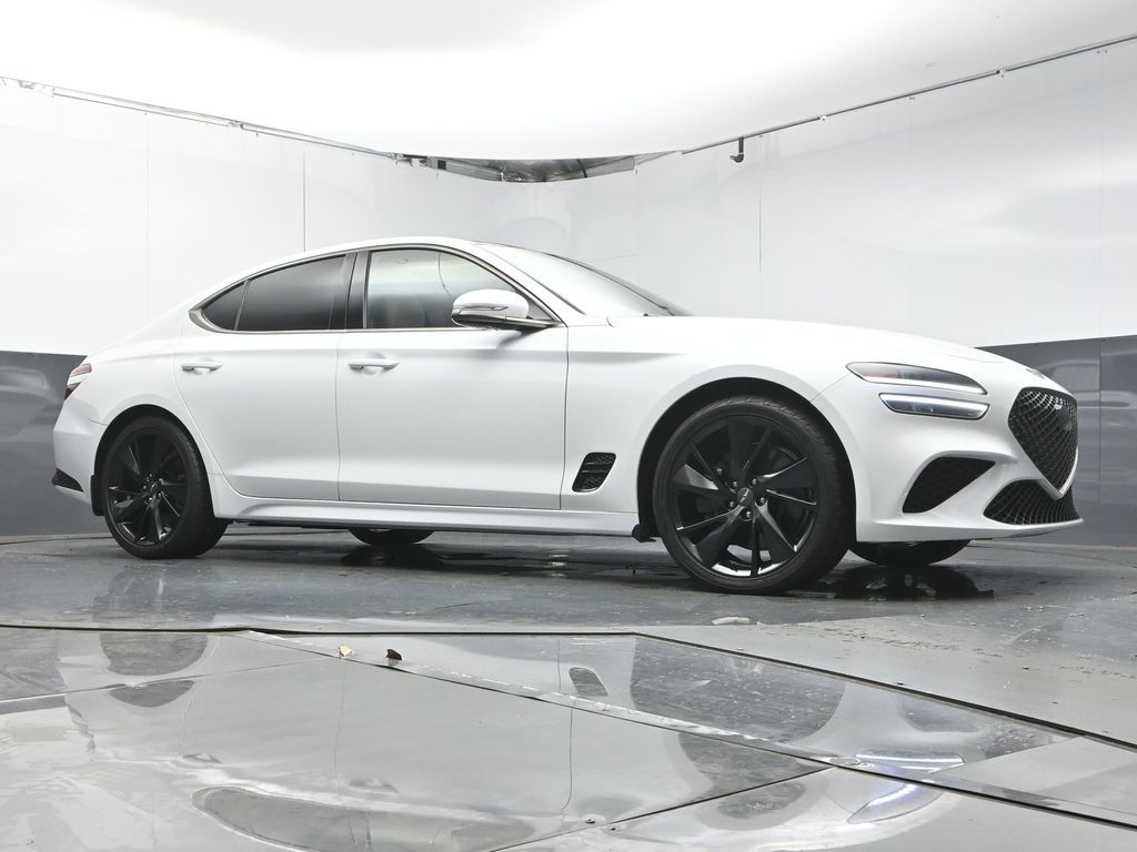 2023 GENESIS G70 Standard - Photo 30