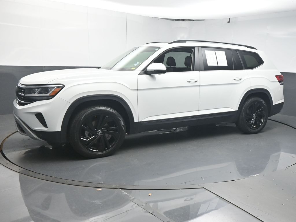 Used 2022 Volkswagen Atlas 2.0T SE w/Technology SUV