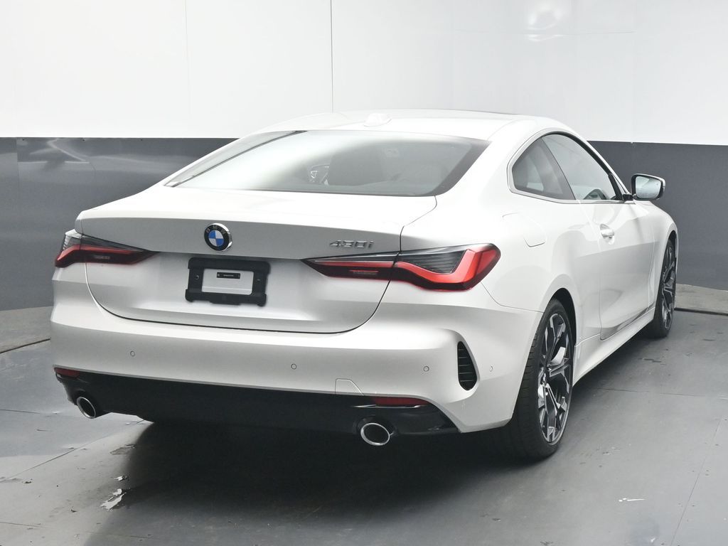 2026 BMW 4 Series 430i - Photo 7