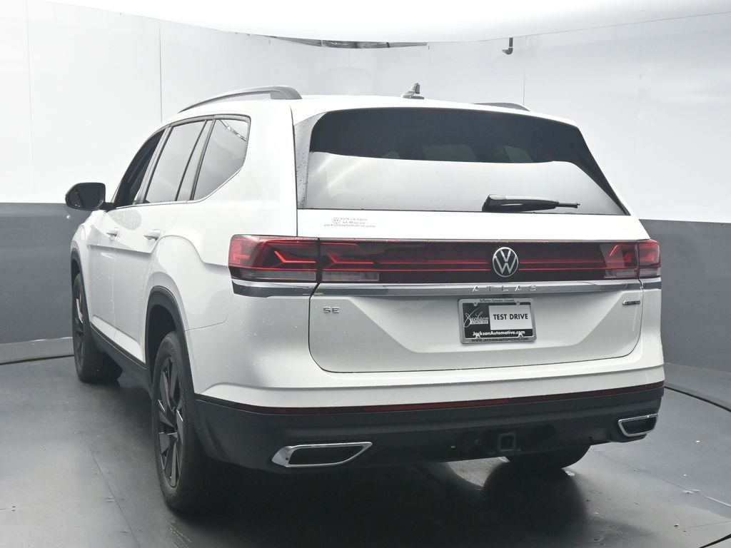 2026 Volkswagen Atlas SE w/Tech - Photo 6