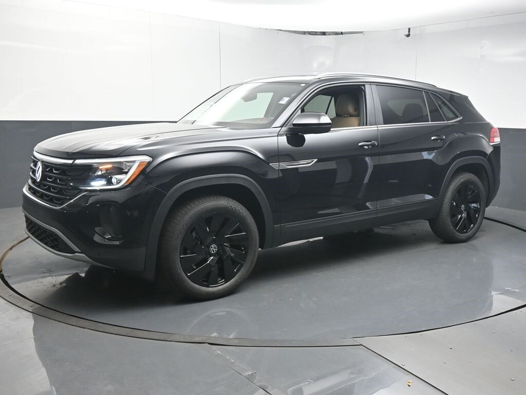 2026 Volkswagen Atlas Cross Sport SE Technology photo 4