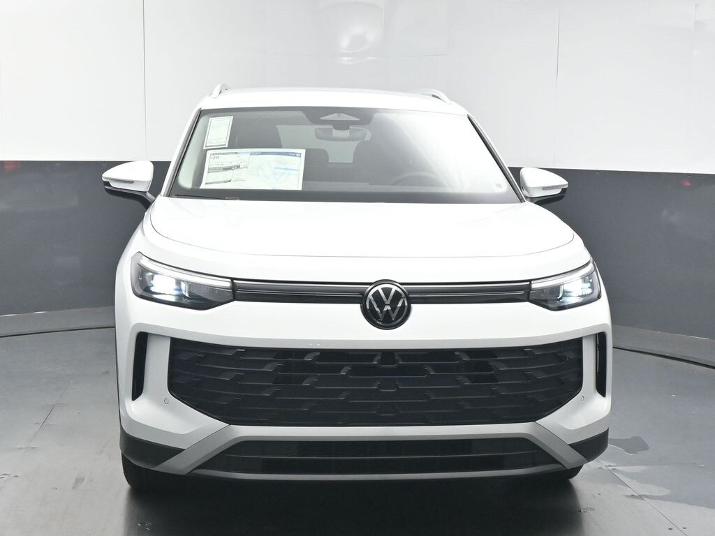 2026 Volkswagen Tiguan S photo 2