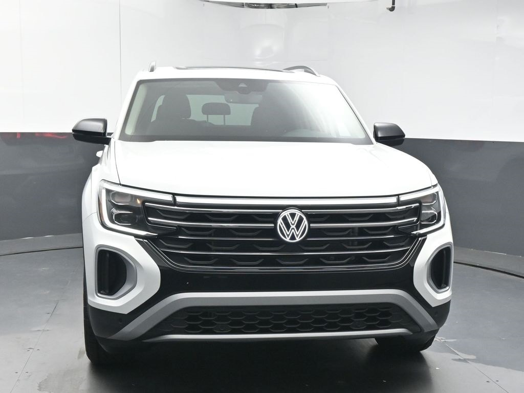 Used 2025 Volkswagen Atlas 2.0T Peak Edition SUV