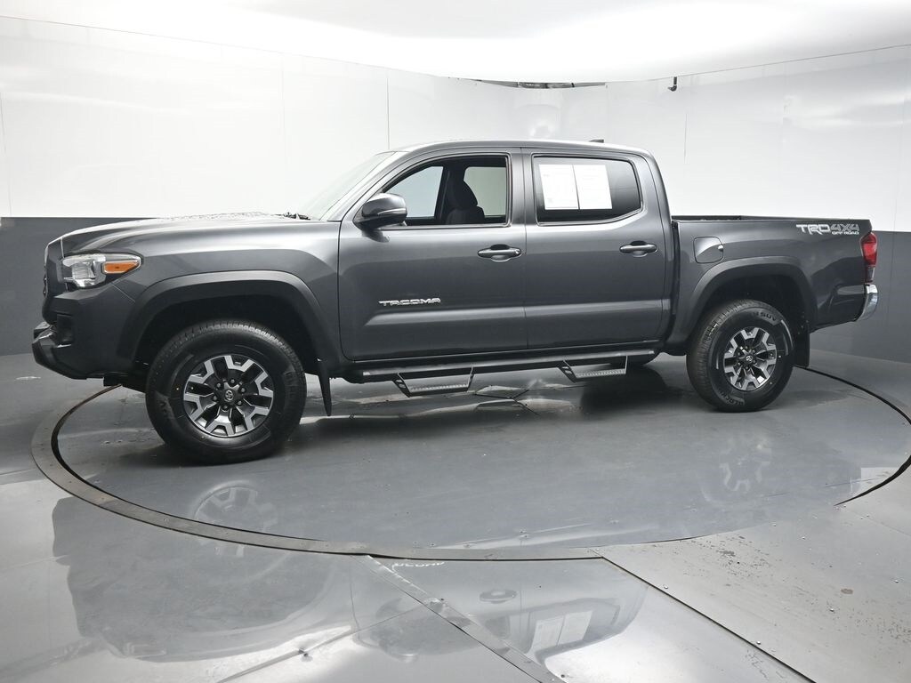 2019 Toyota Tacoma TRD V6 4x4 photo 4