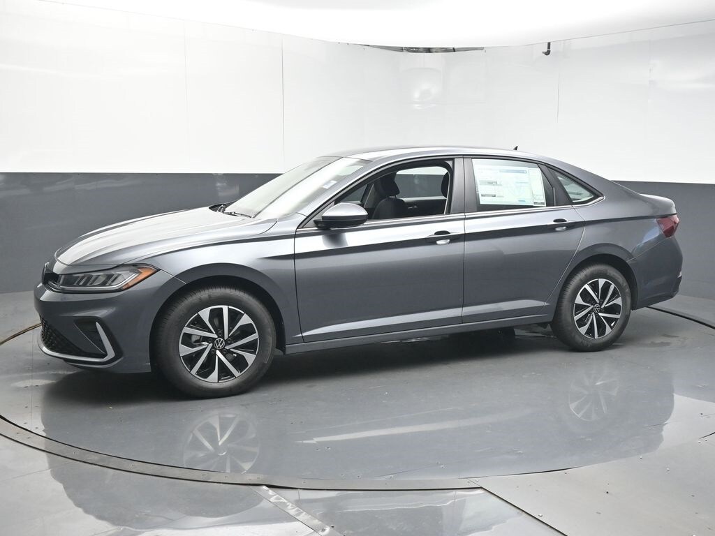 2026 Volkswagen Jetta 1.5T S photo 3