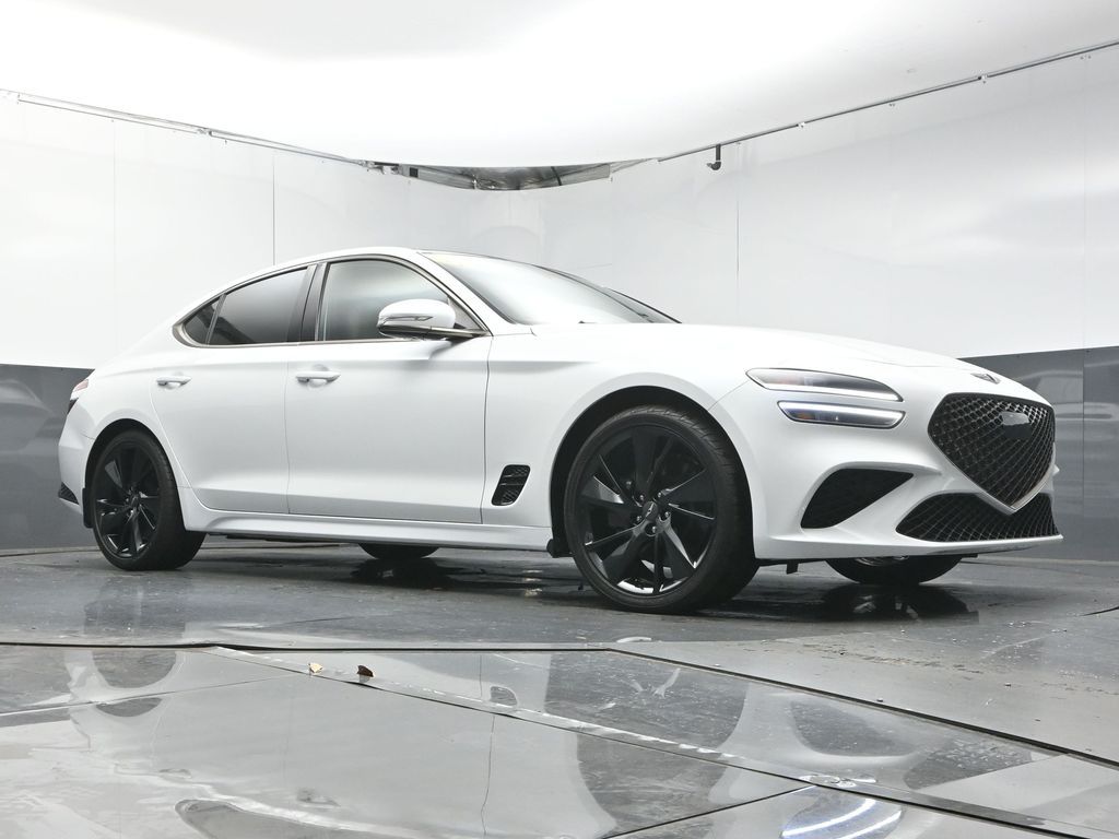 2023 GENESIS G70 Standard - Photo 38