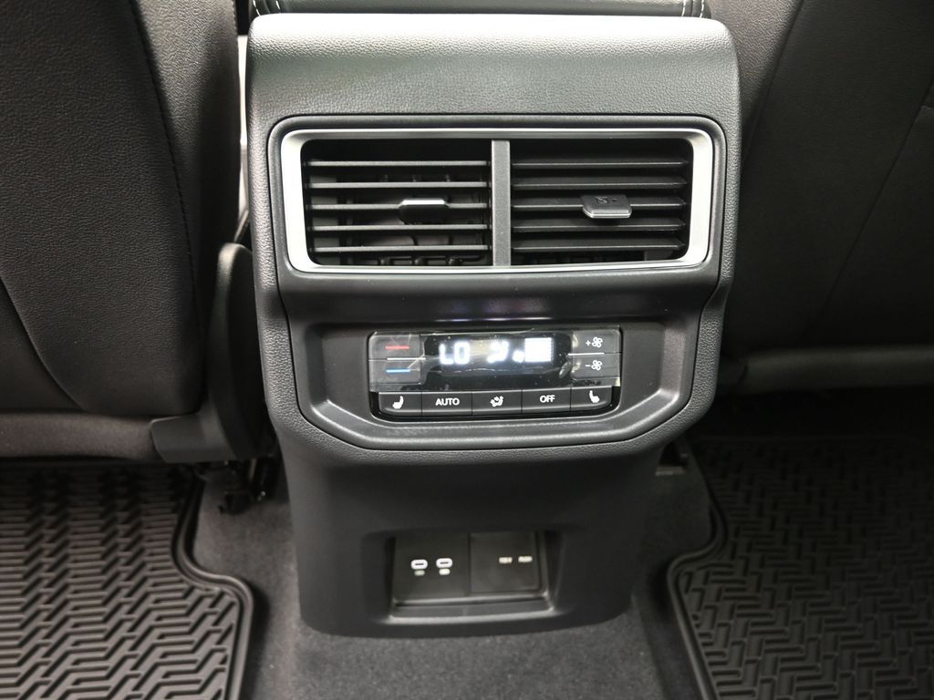 2026 Volkswagen Atlas SEL Premium R-Line - Photo 22