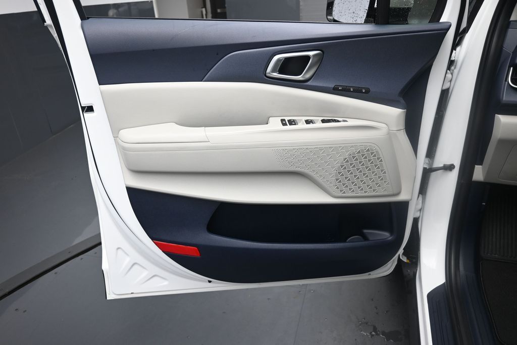 2026 Kia Carnival EX - Photo 21