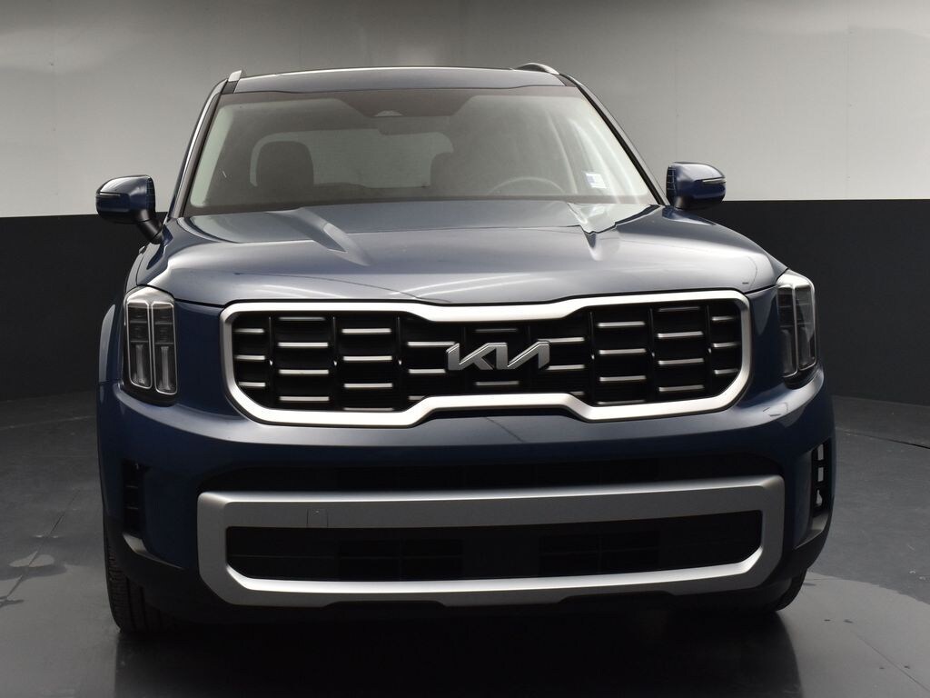 Used 2025 Kia Telluride S SUV