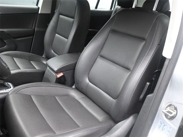 Used 2016 Volkswagen Tiguan S with VIN WVGAV7AX0GW602054 for sale in Macon, GA