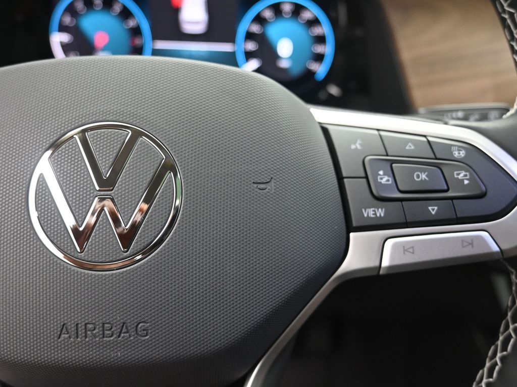 2026 Volkswagen Atlas SE w/Tech - Photo 14