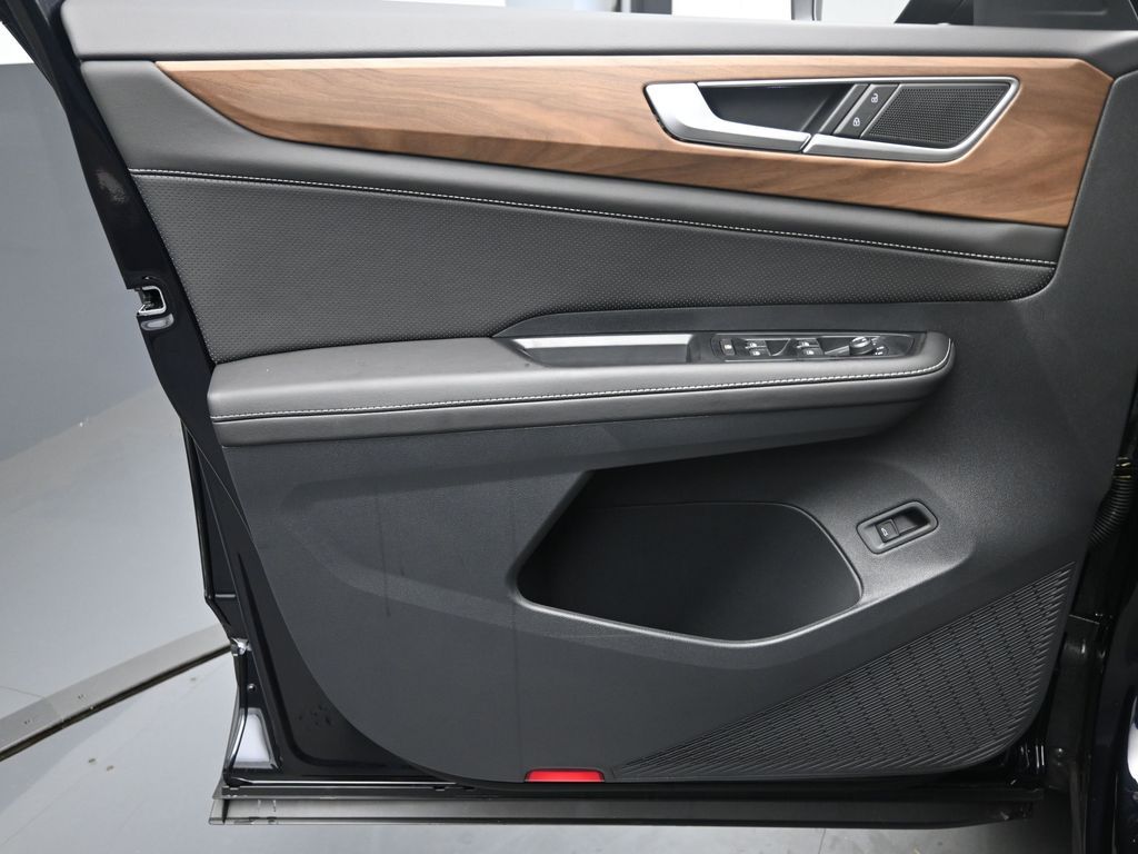 2026 Volkswagen Atlas SE w/Tech - Photo 20