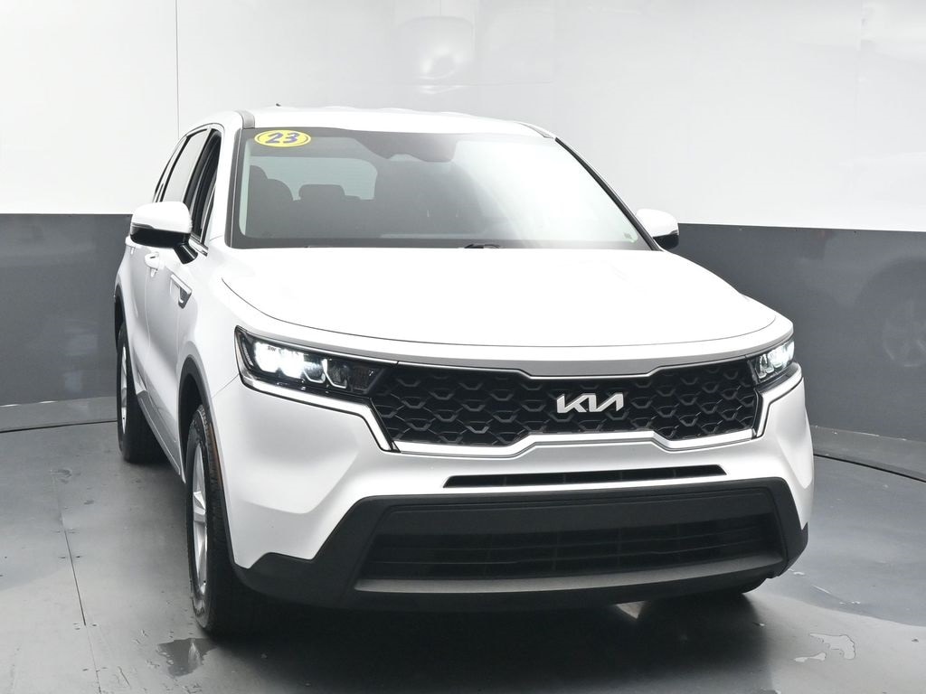Used 2023 Kia Sorento LX with VIN 5XYRG4LC7PG195373 for sale in Macon, GA