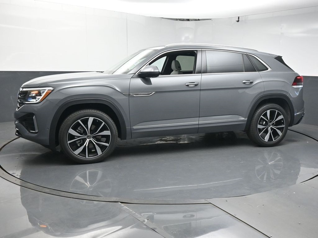 New 2025 Volkswagen Atlas Cross Sport 2.0T SEL Premium R-Line SUV