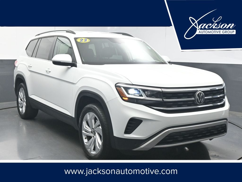 2023 Volkswagen Atlas SE w/Tech