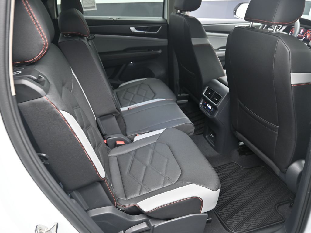 2026 Volkswagen Atlas Atlas Peak Edition - Photo 28