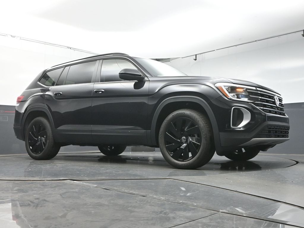 2026 Volkswagen Atlas SE w/Tech - Photo 40