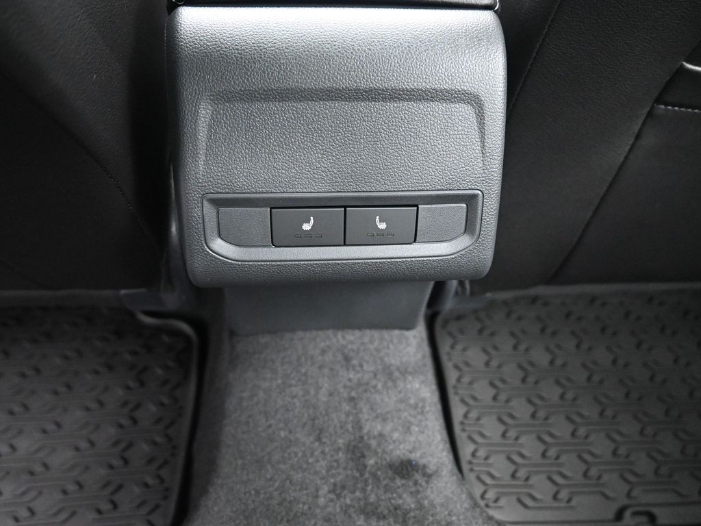2026 Volkswagen Jetta SEL - Photo 23