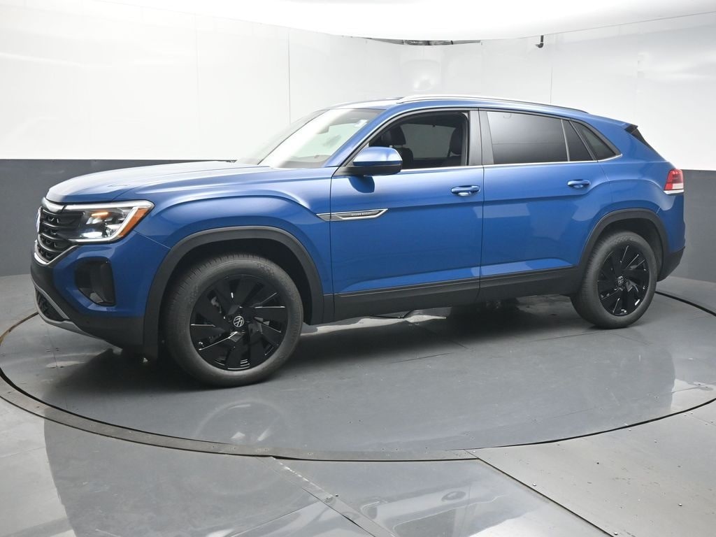 New 2026 Volkswagen Atlas Cross Sport 2.0T SE w/Technology SUV