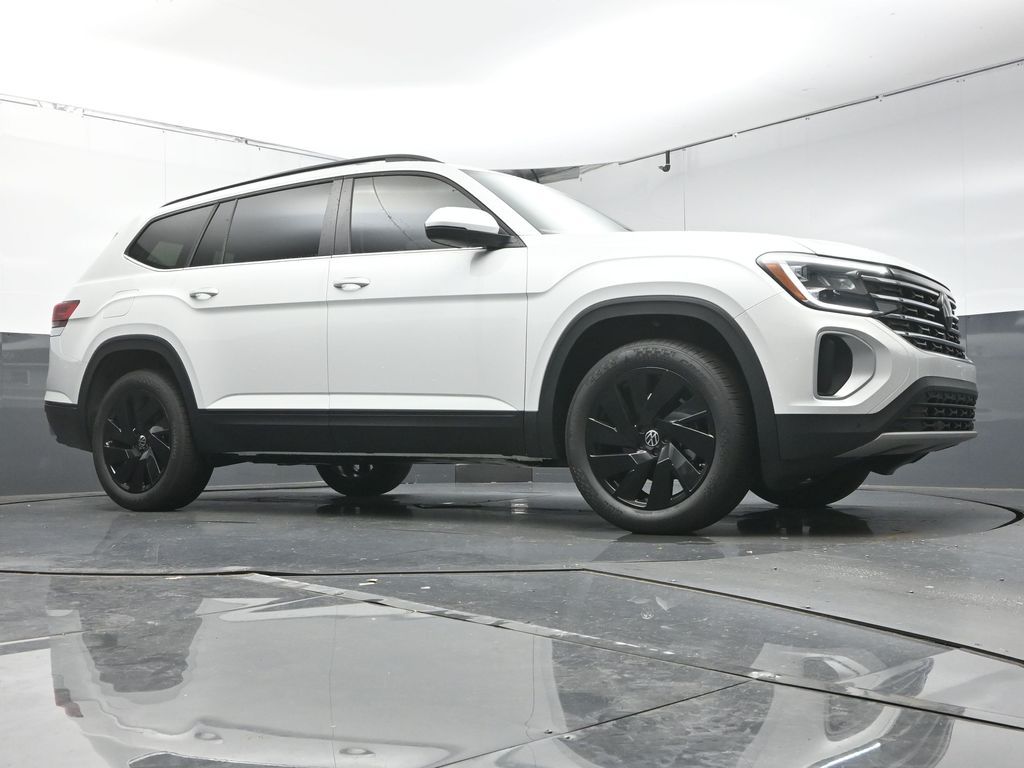 2026 Volkswagen Atlas SE w/Tech - Photo 38