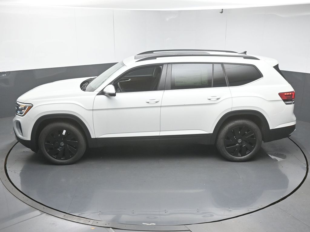 2026 Volkswagen Atlas SE w/Tech - Photo 43