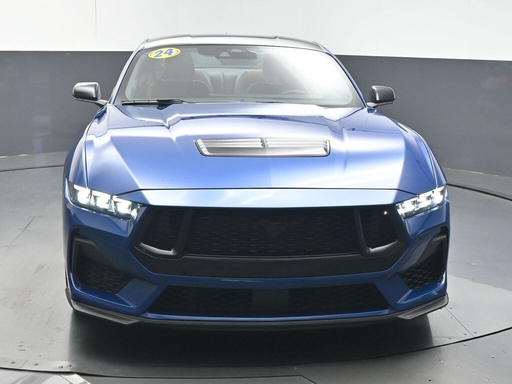 2024 Ford Mustang GT Premium photo 3