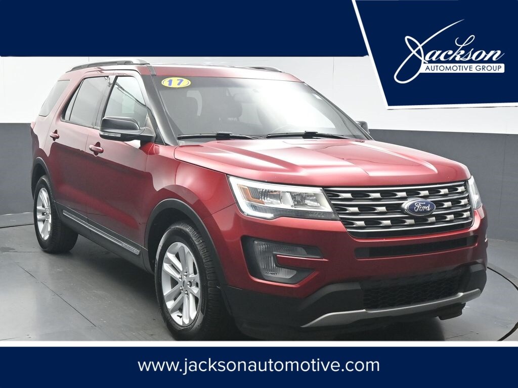 Used 2017 Ford Explorer XLT SUV