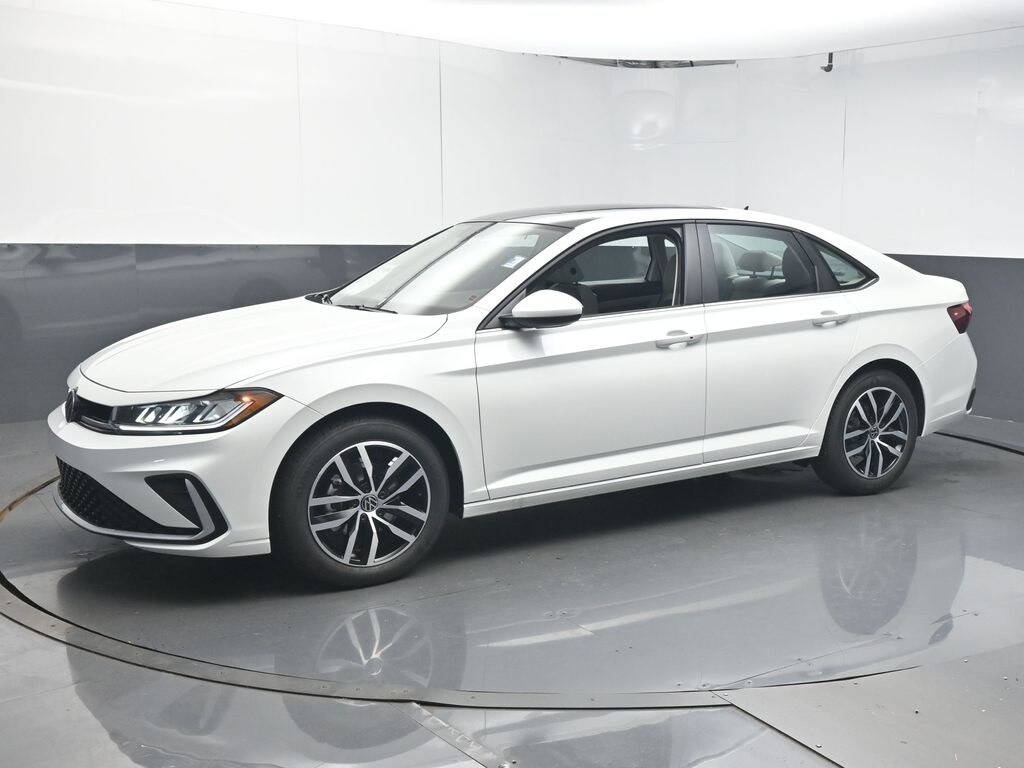 New 2026 Volkswagen Jetta 1.5T SE Sedan