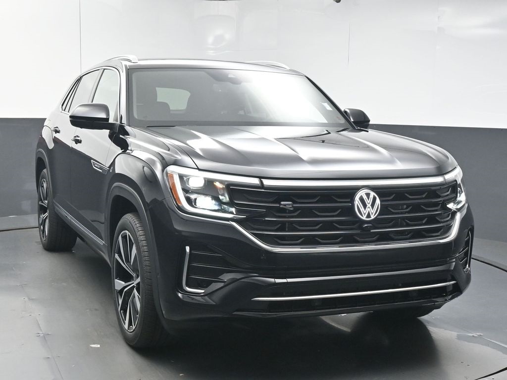 New 2026 Volkswagen Atlas Cross Sport 2.0T SEL Premium R-Line SUV
