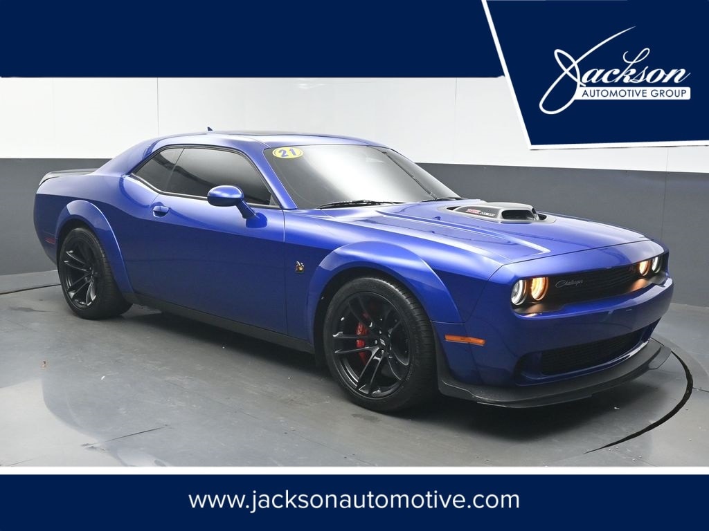 2021 Dodge Challenger R/T's photo