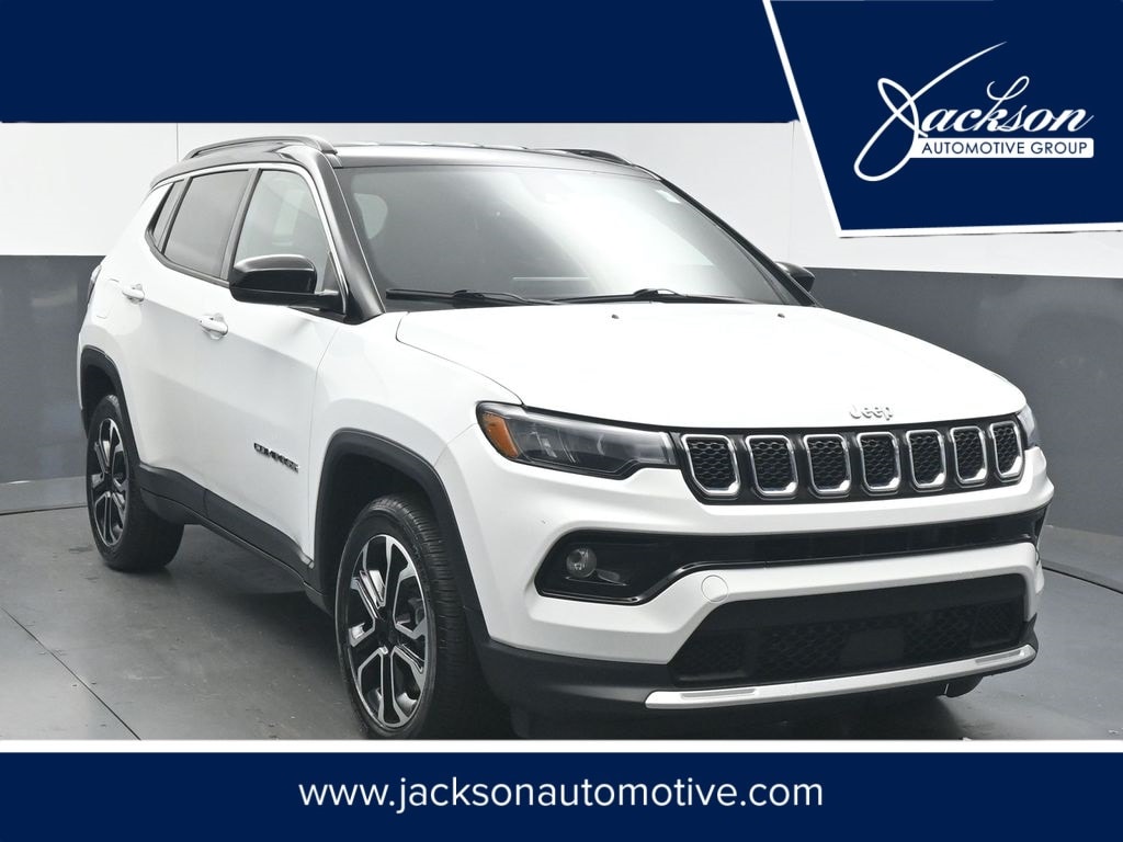 2023 Jeep Compass Limited's photo