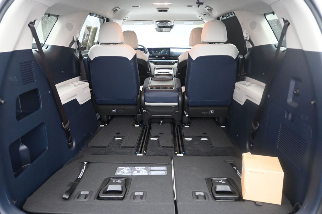 2026 Kia Carnival EX - Photo 32