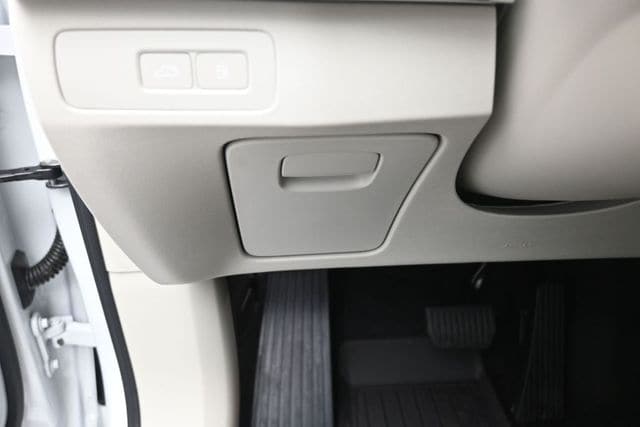 2026 Volvo XC90 Ultra - Photo 16