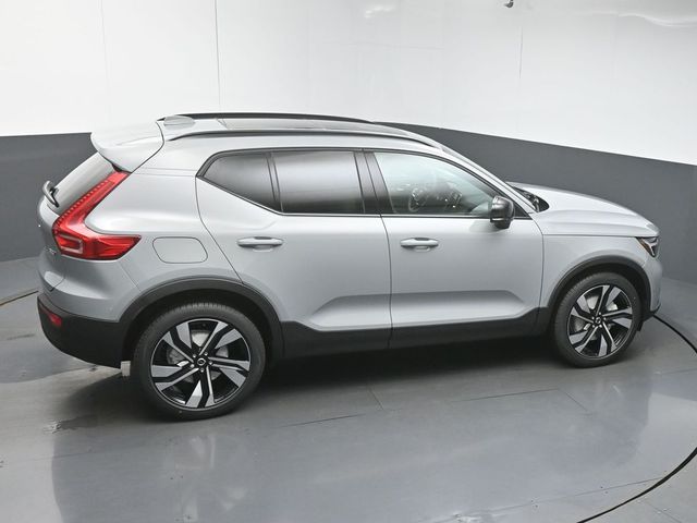 2026 Volvo XC40 Ultra - Photo 46