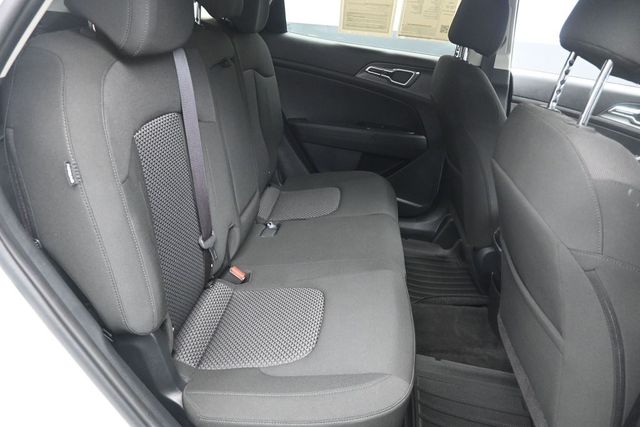 2025 Kia Sportage LX Hybrid - Photo 25