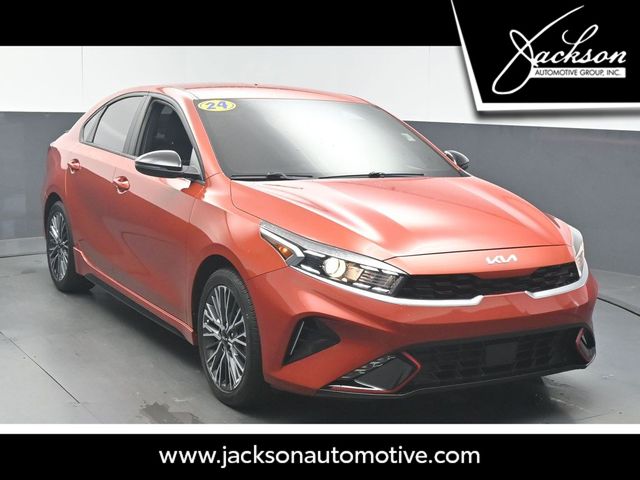 2024 Kia Forte GT-Line AT's photo