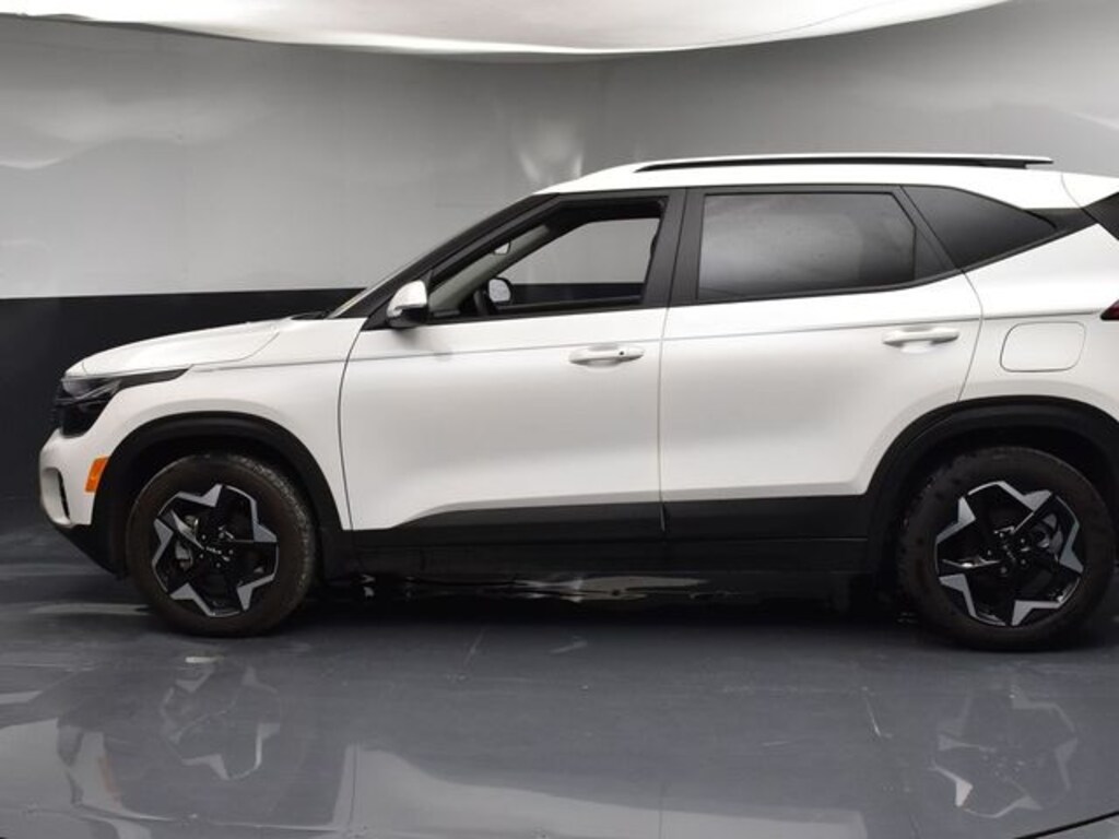 Used 2025 Kia Seltos S SUV