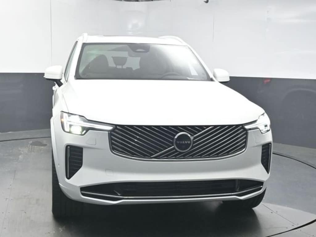 New 2026 Volvo XC90 plug-in hybrid T8 Plus 7-Seater SUV