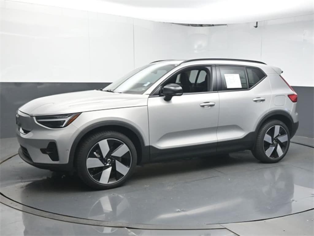 Certified 2024 Volvo XC40 Recharge Pure Electric Plus SUV