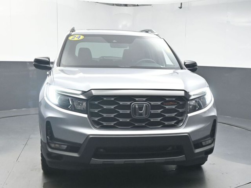 Used 2024 Honda Passport TrailSport SUV