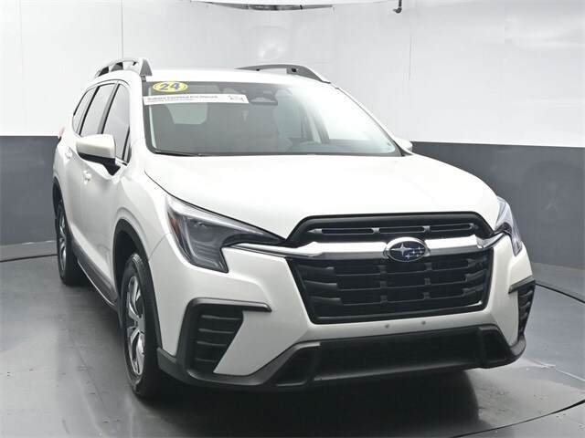 2024 Subaru Ascent Premium photo 2