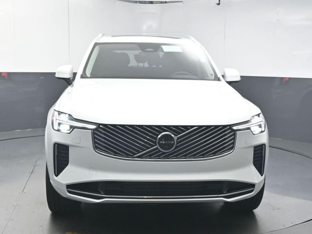 Used 2026 Volvo XC90 plug-in hybrid T8 Plus 7-Seater SUV