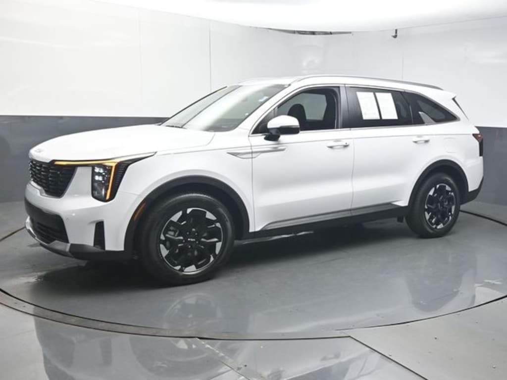 Used 2026 Kia Sorento S SUV
