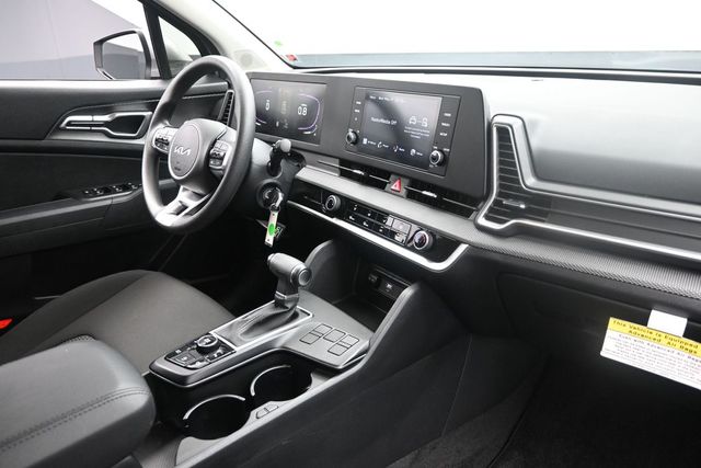2025 Kia Sportage LX - Photo 29