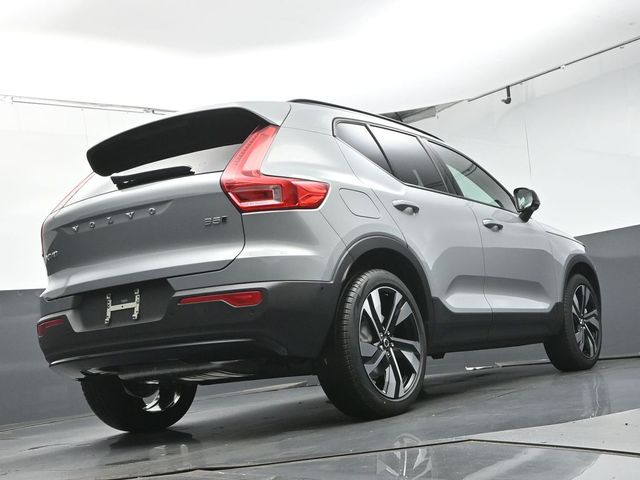 2026 Volvo XC40 Ultra - Photo 36
