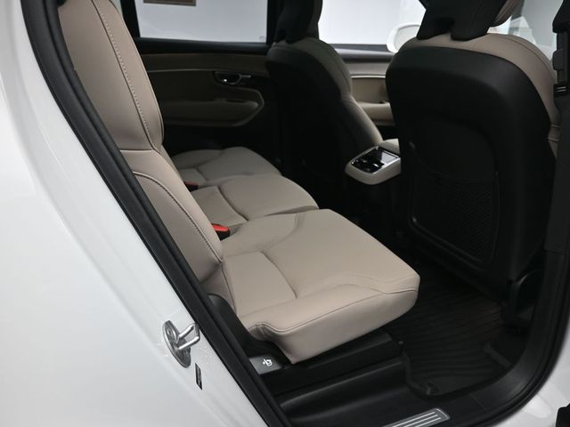 2026 Volvo XC90 Plus - Photo 27