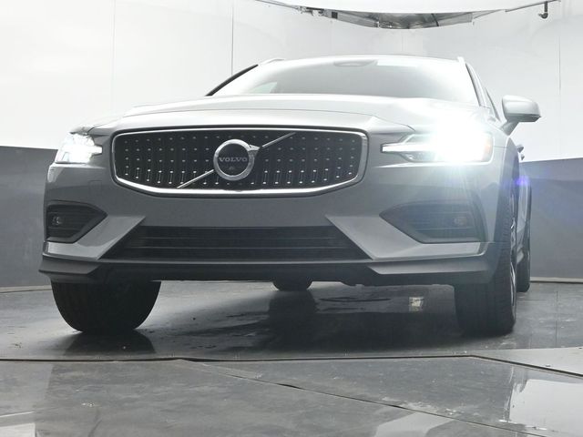 2026 Volvo V60 Cross Country Plus - Photo 34