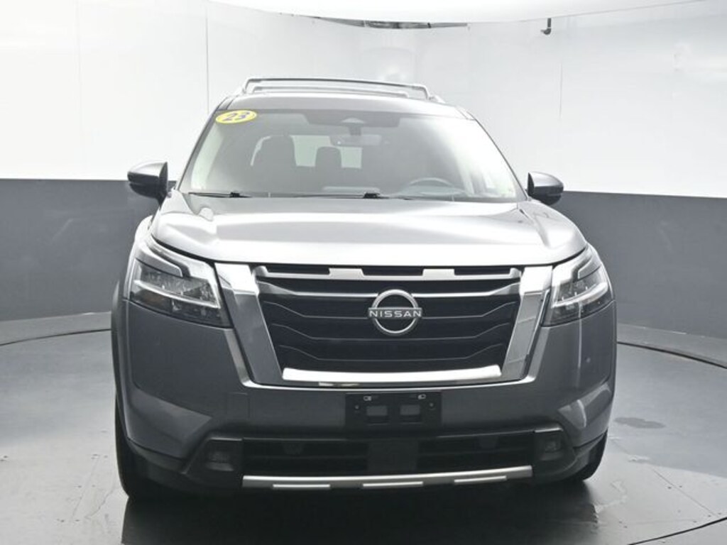 Used 2023 Nissan Pathfinder Platinum SUV